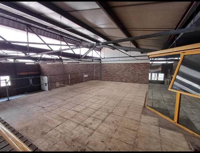 INDUSTRIAL PROPERTY TO RENT IN HENNOPSPARK